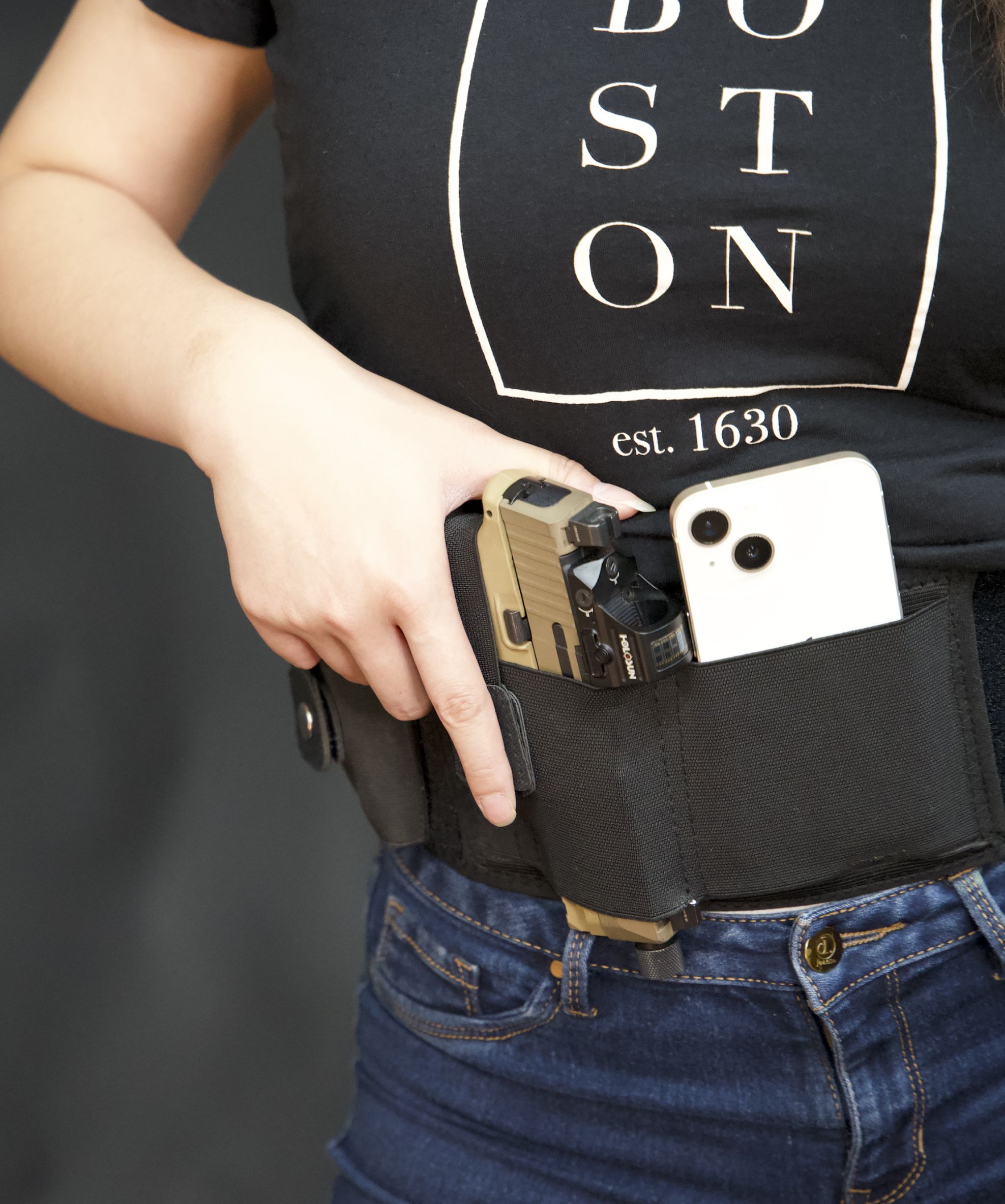 A Deep Dive Into Belly Band Holster Materials and Construction