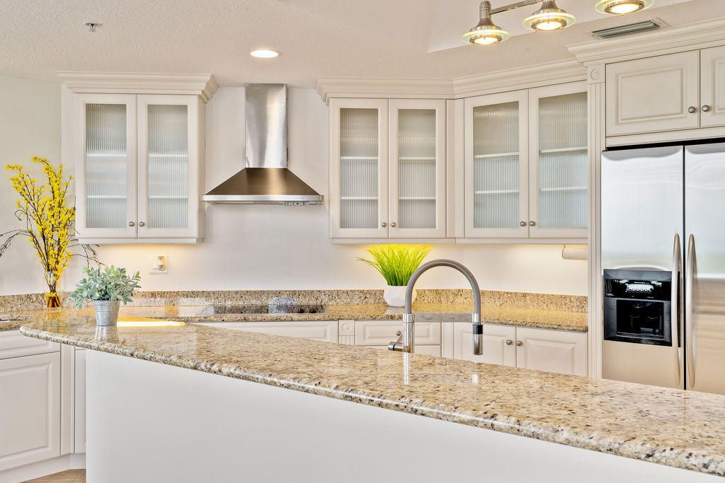 Differences Between Granite and Quartz Countertops