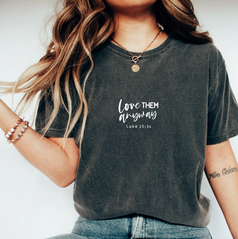 5 Best Christain T-Shirts for Girls to Wear This Summer