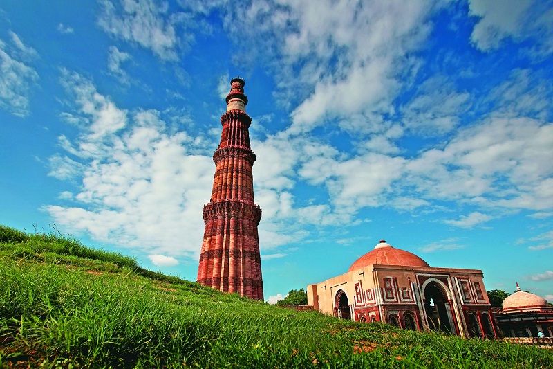 Tourist Places Near Delhi Airport