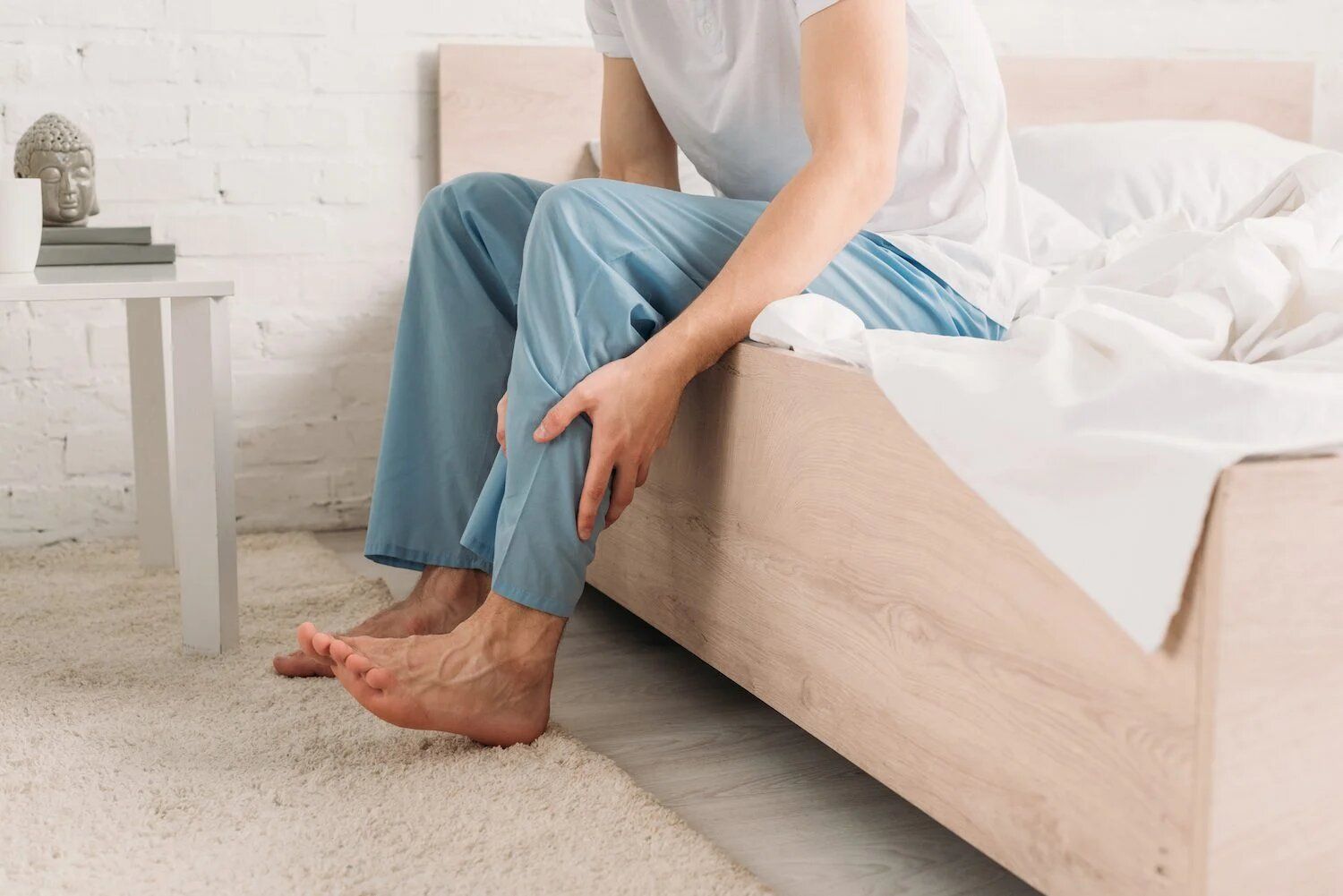 Causes, Pain Relief & Prevention of Leg Cramps at Night