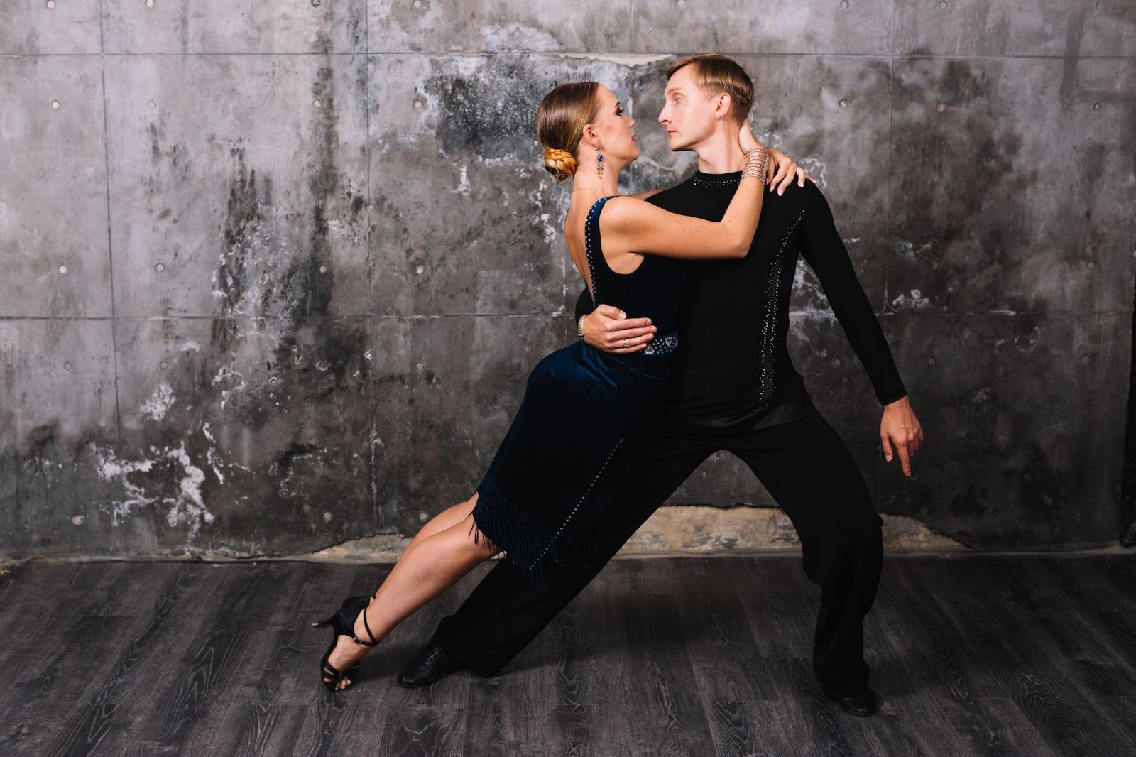 Salsa Dancewear What to Wear as a Beginner Couple