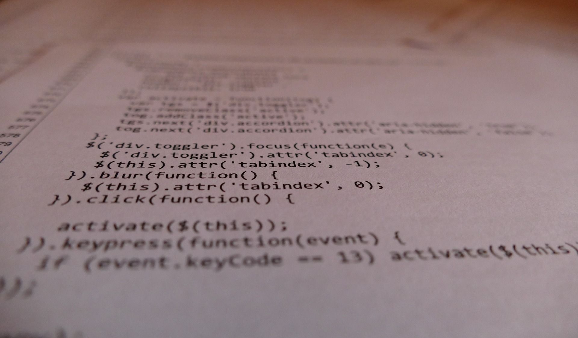 Data Dictionaries in Software Engineering