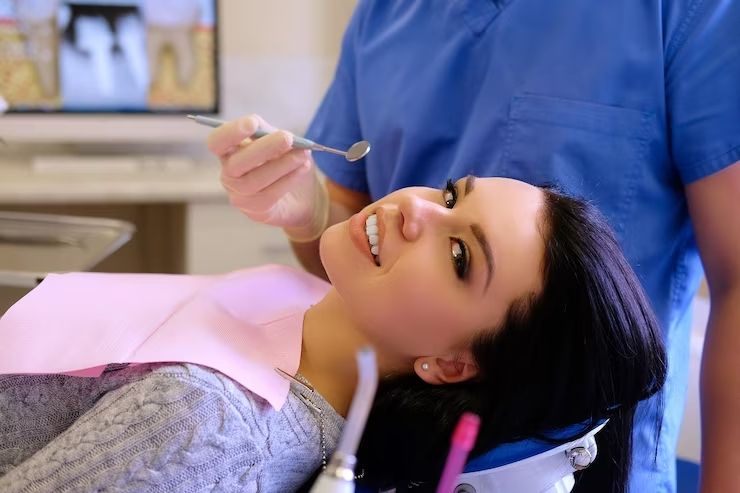 smile makeover dentist in Los Angeles