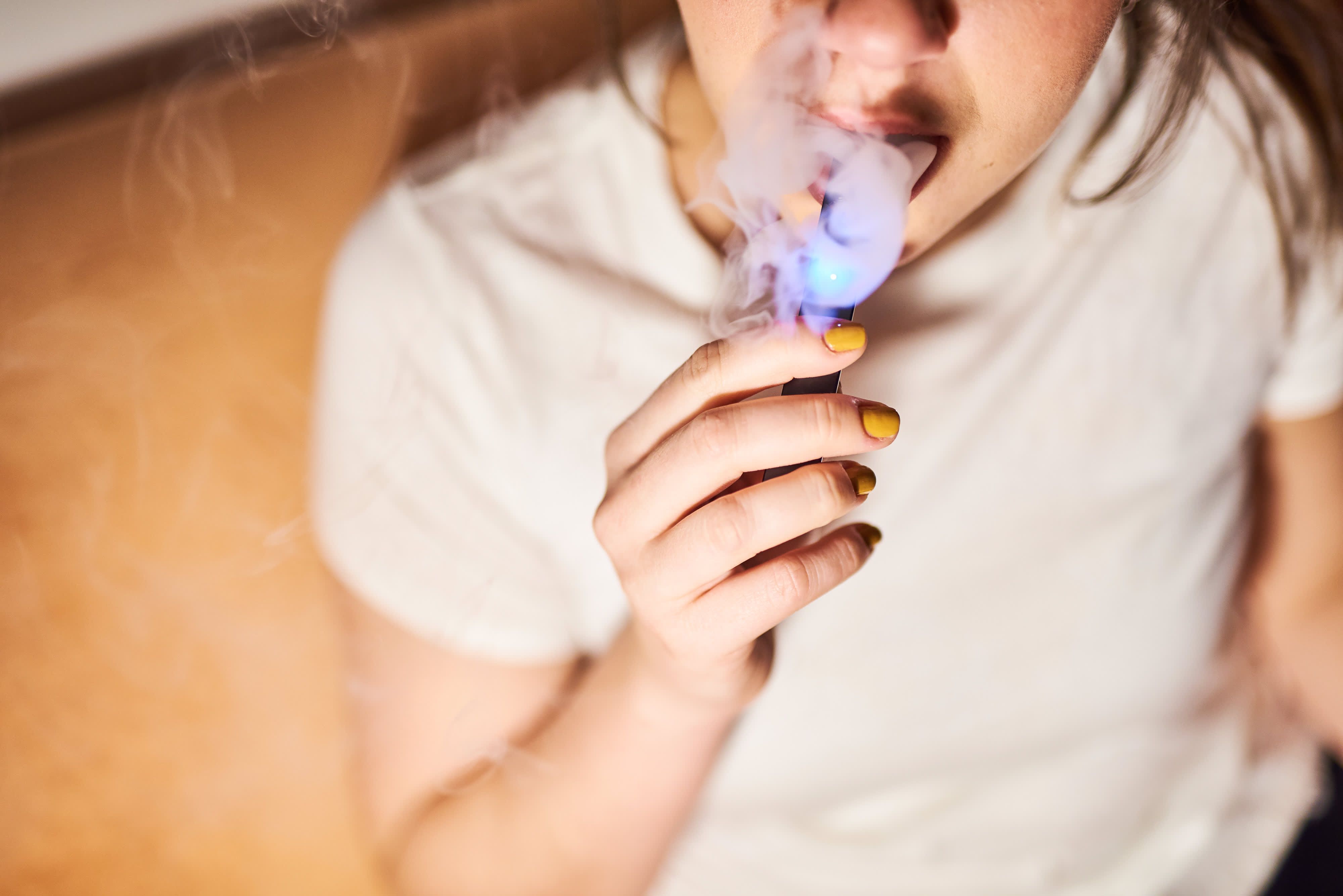 Vaping or Smoking Gets You Higher - Weed Delivery London