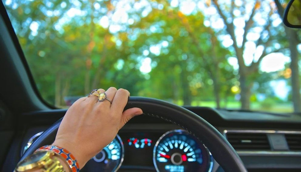 Going Green on the Road: Tips for Eco-Friendly Driving