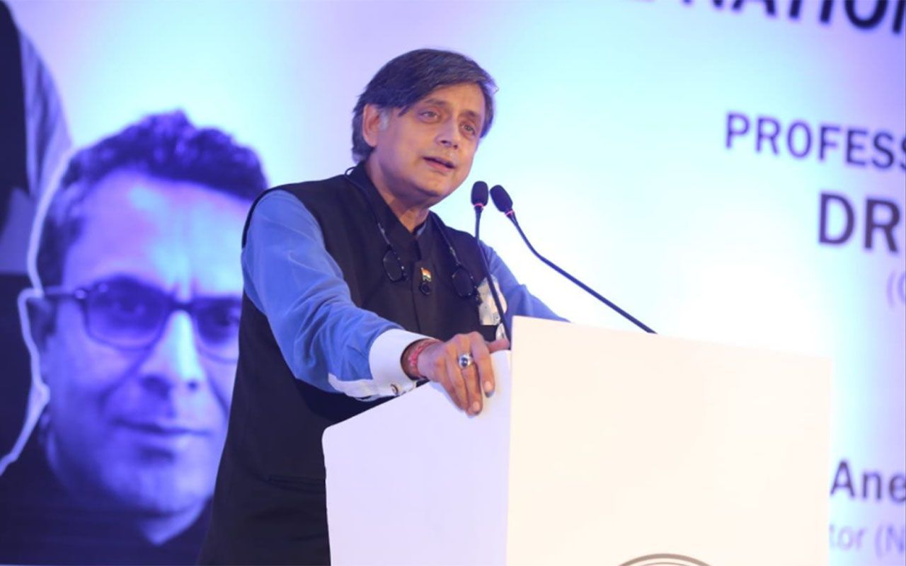 Dr. Shashi Tharoor Looks Up To Practical Nation Building Plan Through AIPC & Professionals