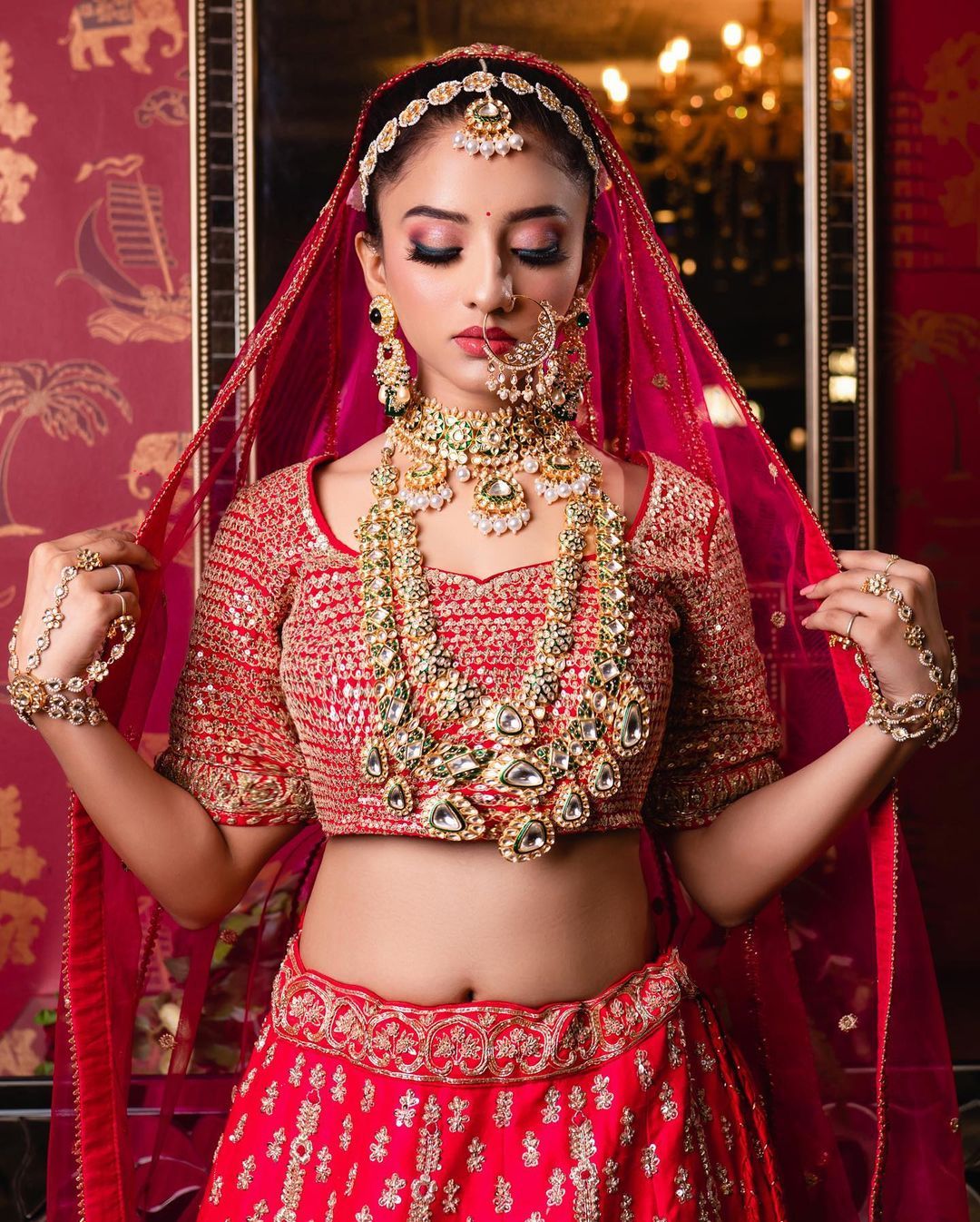 Best Makeup Artist in Lucknow-Rrupantarr Luxury Salon 