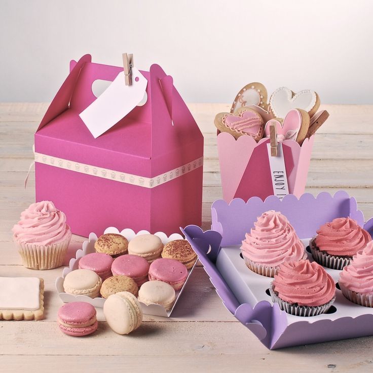 Enhance the Appeal of Your Cupcakes With Custom Cupcake Boxes