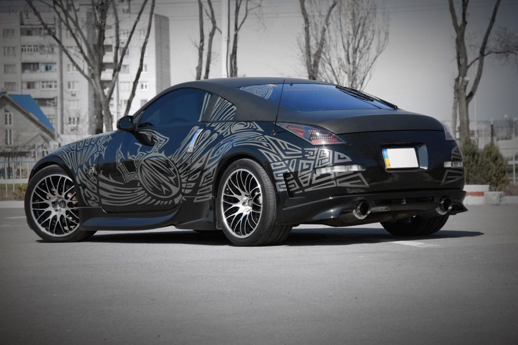 Succeed With Custom Car Decals in 48 Hours