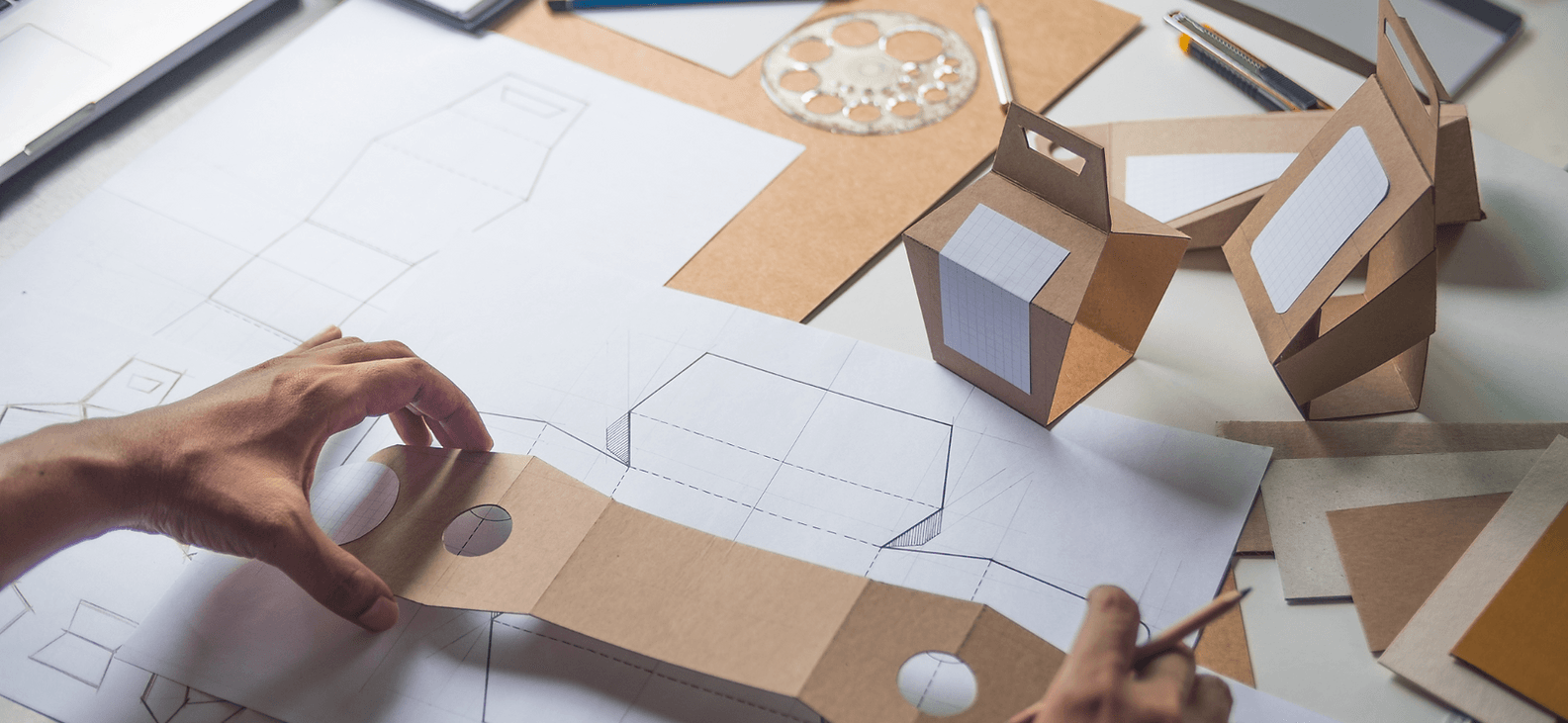 How Paper Packaging Helps Businesses Reduce Plastic Waste