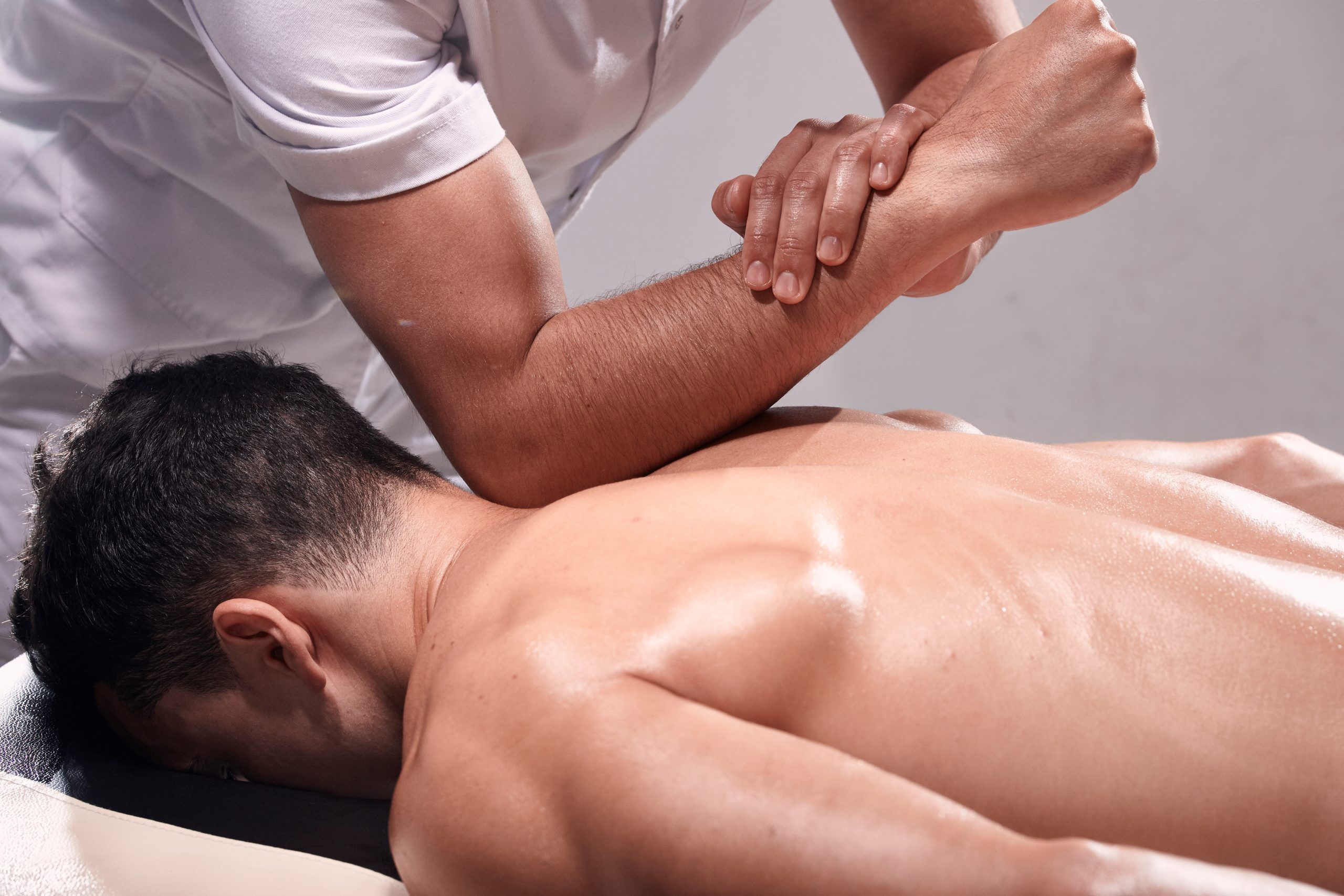 What Type of Chiropractic Treatment Techniques Use