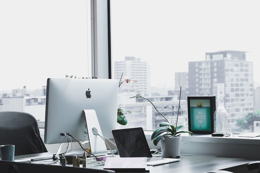 A Guide To
pronouncing Entrepreneur: 
The American Ways