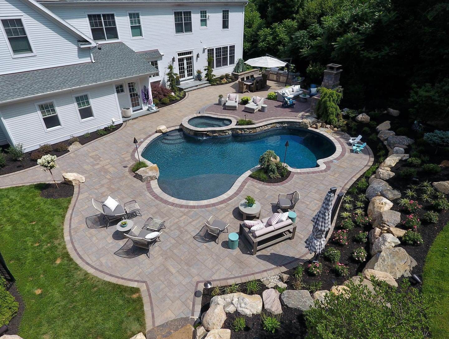 Expert Tips for Building a Gunite Pool