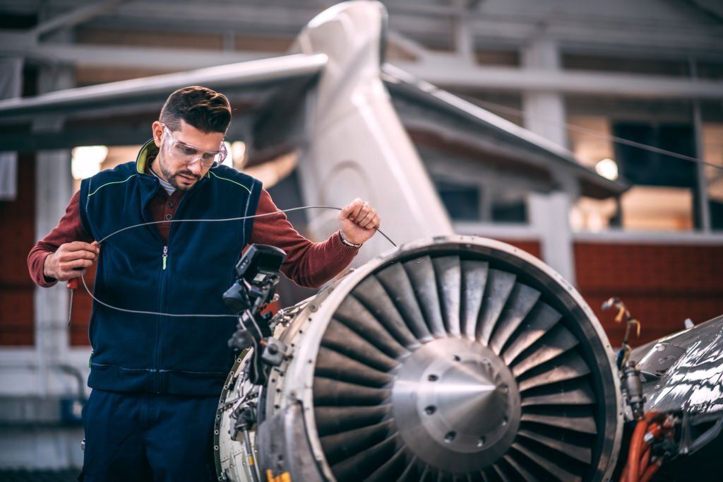 Aviation Lubricants Market- Industry Outlook & Forecast 2018-2030