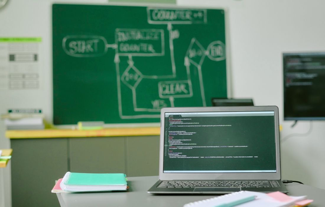 Best Career Options After Completing a Computer Applications Degree