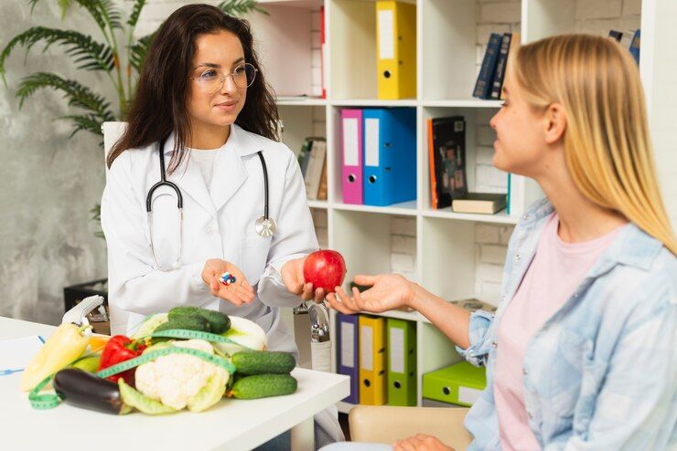 Best Diet Clinic and Dietician in Noida — Dr. Anu Gosawmi for Weight Loss & Diabetes Management