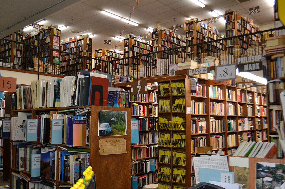 Revolutionizing the Way Pakistan Buys Books Online