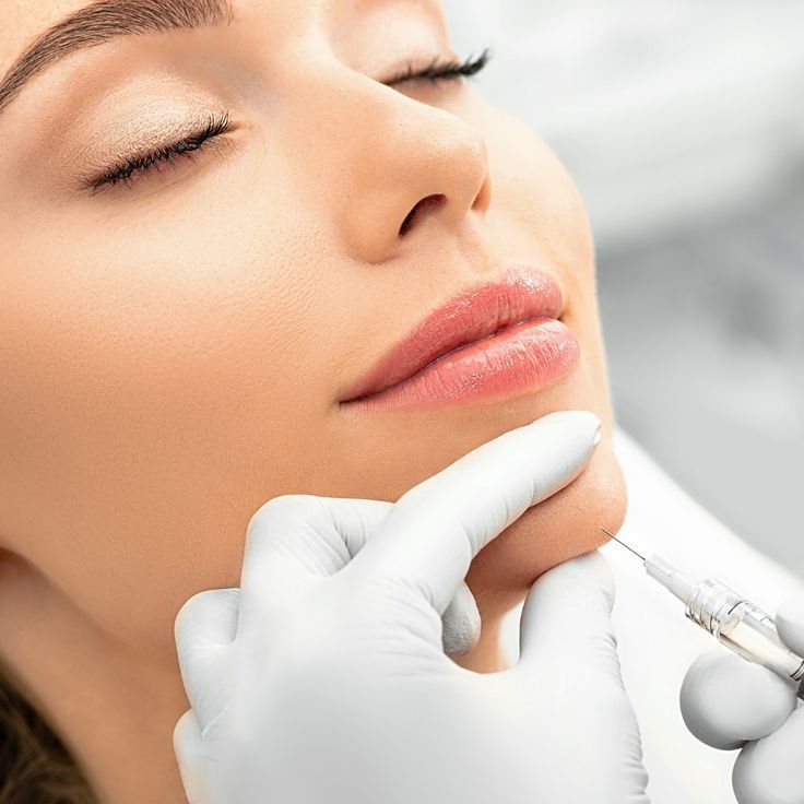 Botox Injection in Dubai for Neck Lines and Horizontal Neck Wrinkles