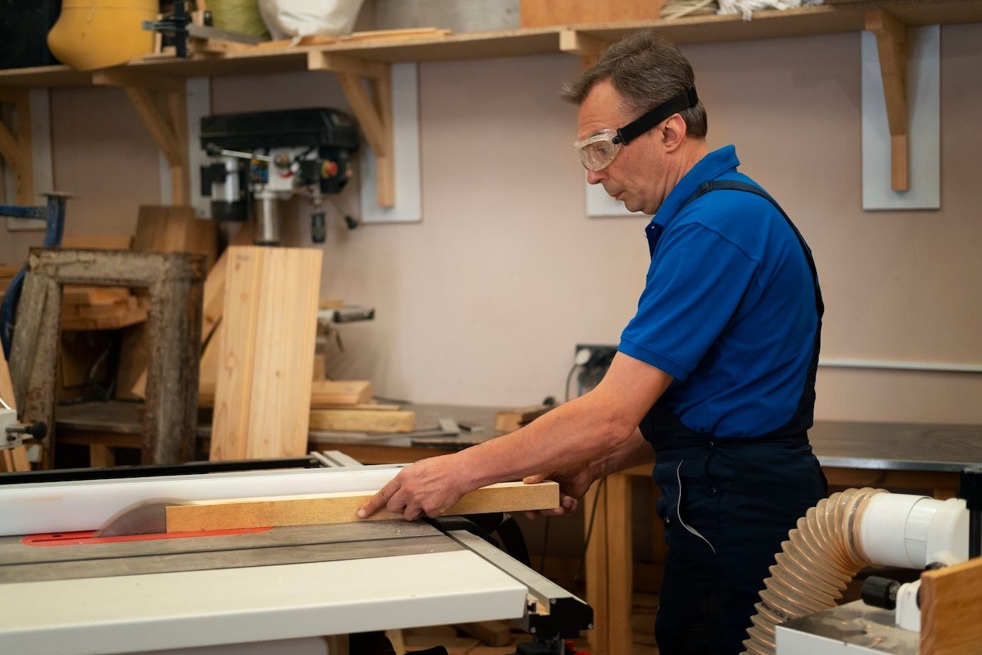 What to Look for in a High-Quality Cabinet Maker: A Buyer’s Guide