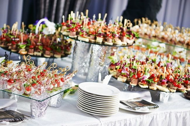  A Professional Guideline To Get The Best Catering Services