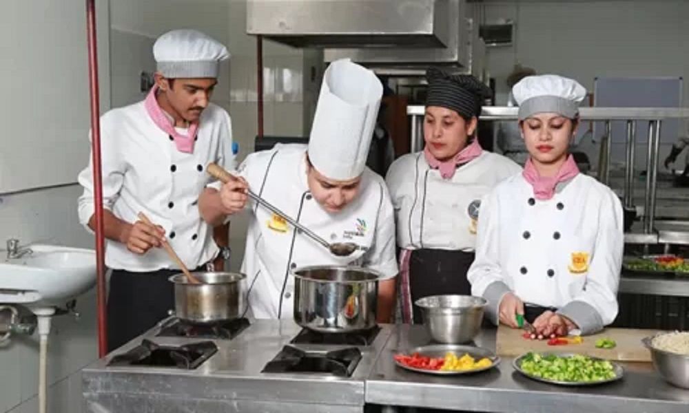 Hotel Management Diploma in Jaipur