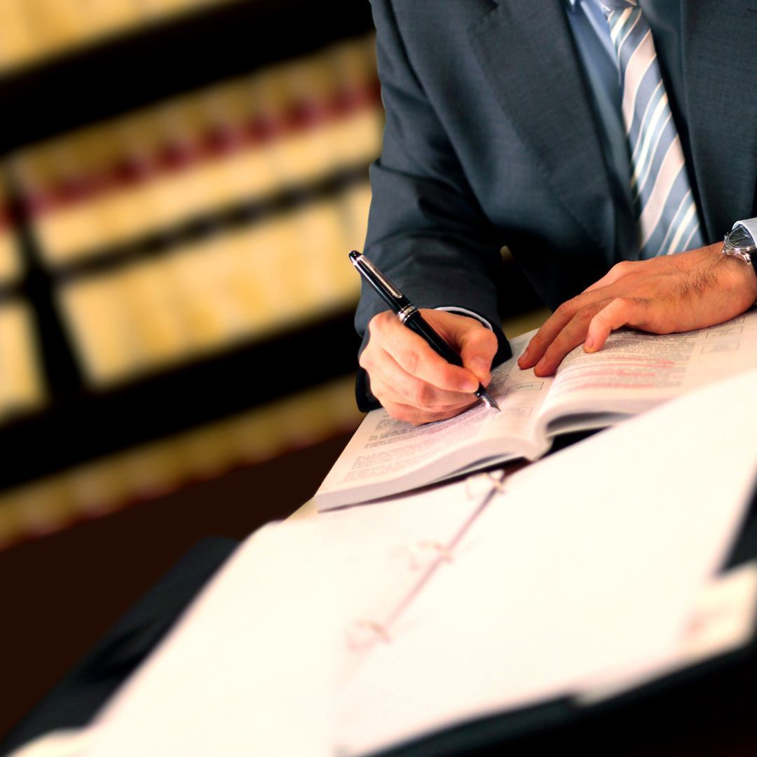 7 Proven Tips to Choose a Criminal Lawyer for Your Case
