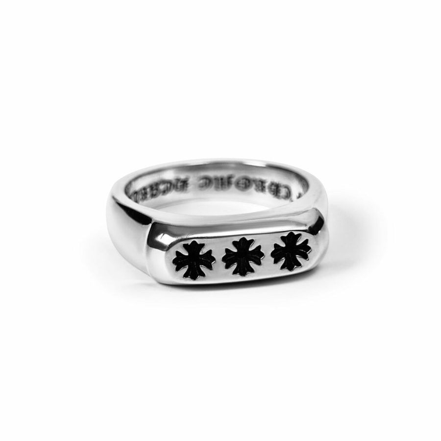 The Iconic Appeal of Chrome Hearts Rings
