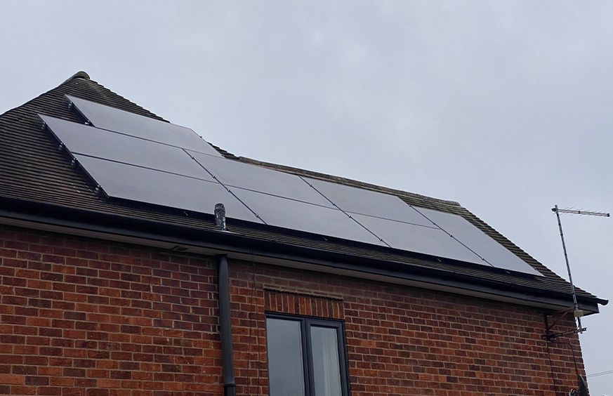 solar panel cost uk