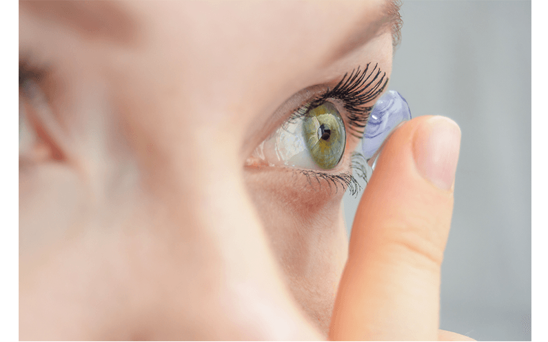 How Acuvue Contact Lenses Are Revolutionising Vision Care in the UK