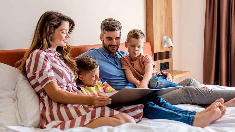 What’s Typically Included in Family Hotel Packages with Extras Included?