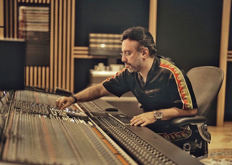Farzin Fardin Fard Dubai: Well Known Owner & Music Entrepreneur