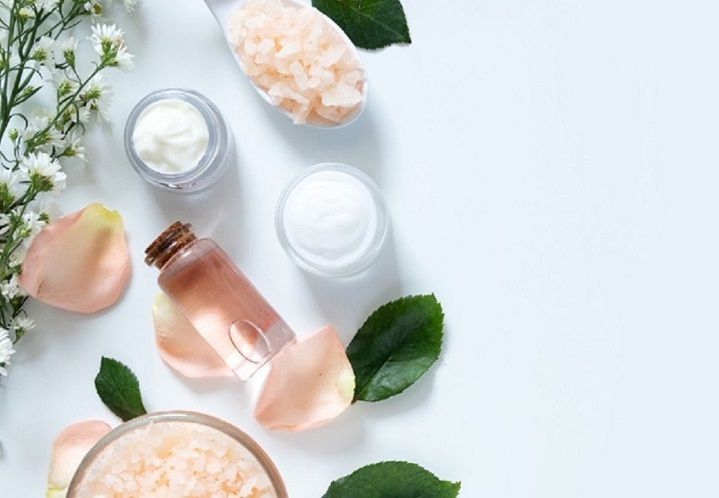 Global Cosmetic Ingredients Market Size, Share Analysis, Players