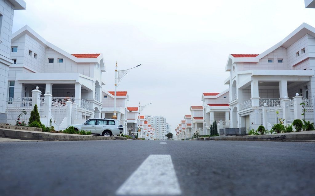 5 Best Lahore Housing Societies for Real Estate Investment 2023