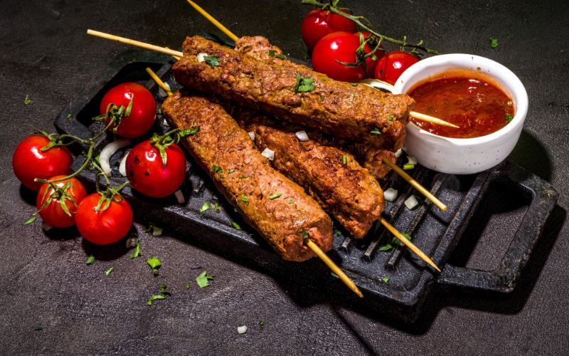 How to Choose Cost-Saving Chicken Kebab Wholesale in the Uk?