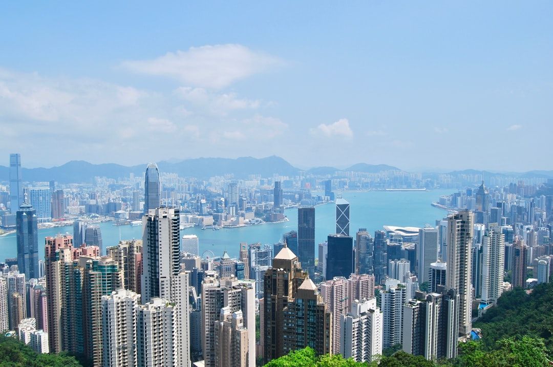 Living in Hong Kong: Pros and Cons - an Expat’s Point of View