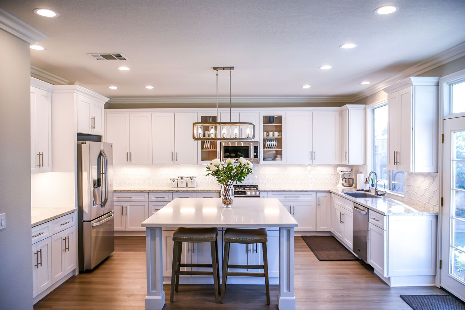 Kitchen Remodeling: Expert Tips on How to Avoid Costly Mistakes