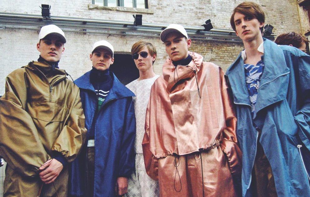 The Rise of Minimalist Fashion: When Less Truly Becomes More