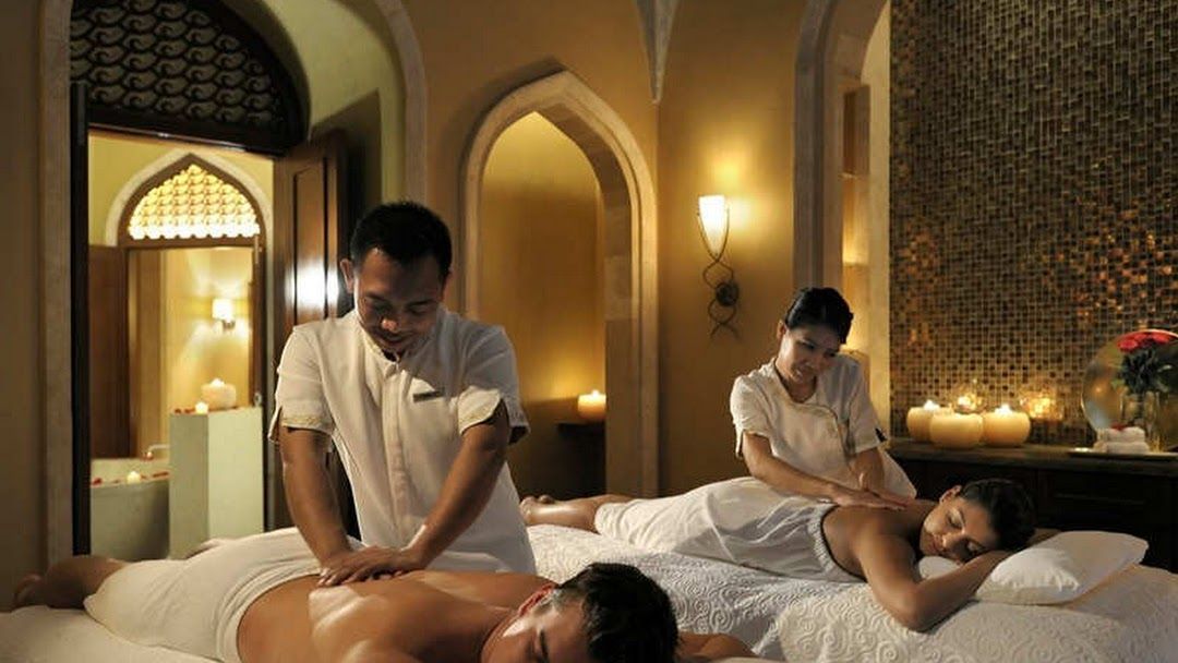 Lahore's Massage Sanctuaries and the Dance of Transcendence