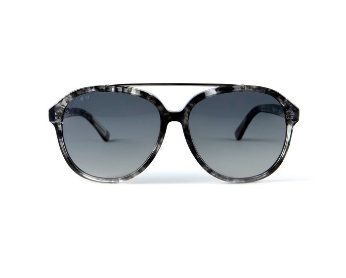 How to Choose the Right Tortoiseshell Sunglasses for Your Face Shape