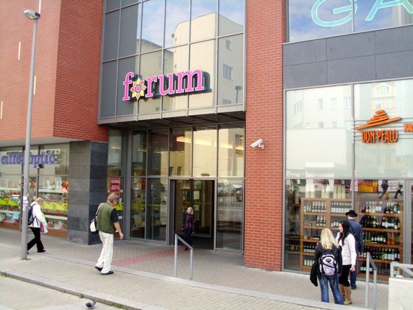 Unlocking Success With Custom Outdoor Signage in Edmonton