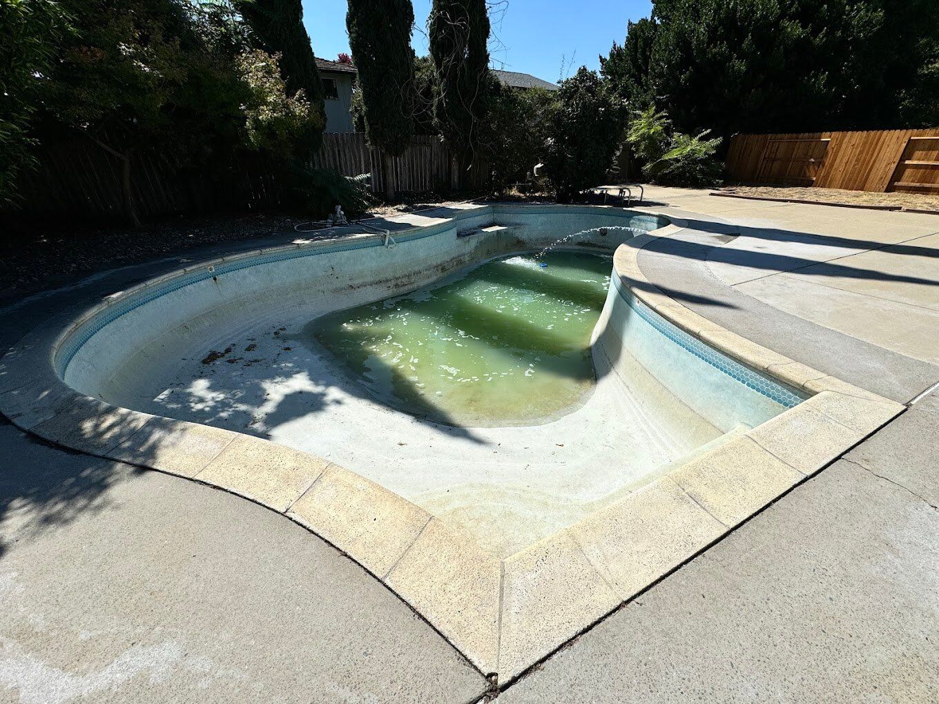 Pool Cleaning Service Sacramento: Expert Maintenance & Repair for Your Pool
