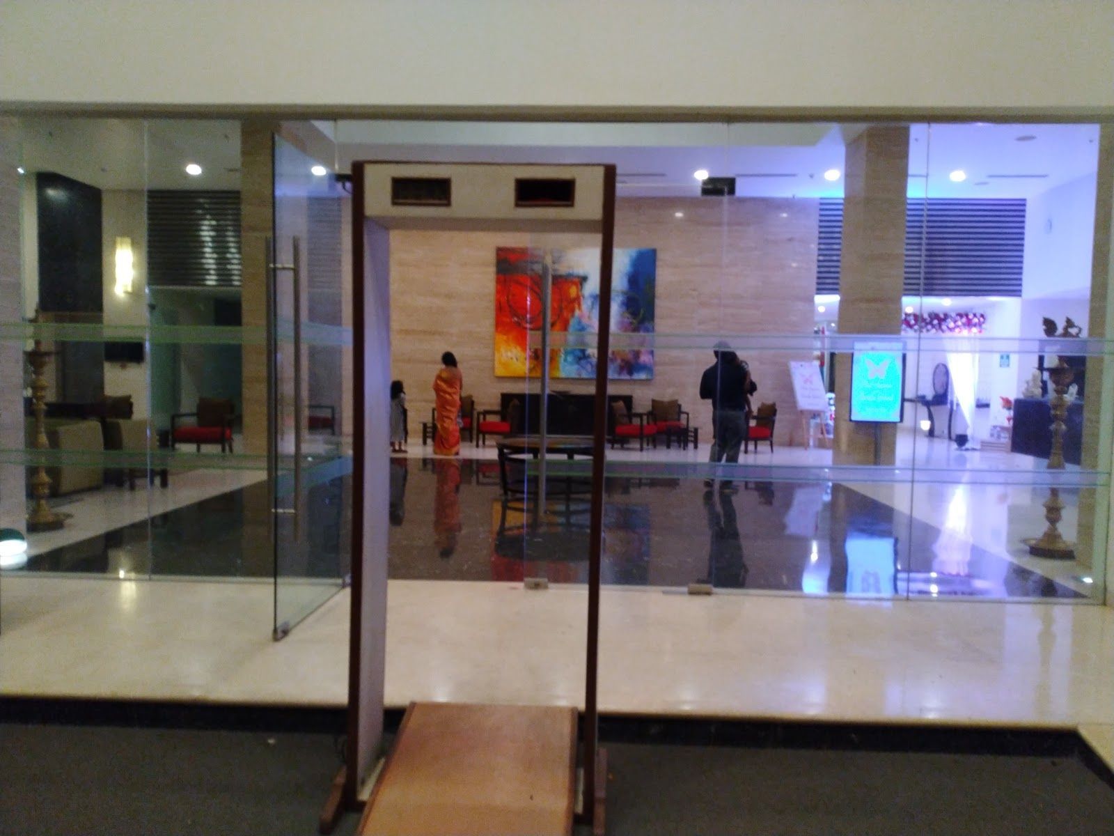 Why Hotels Like 'Radha Regent' Is the Best Option for Wedding?