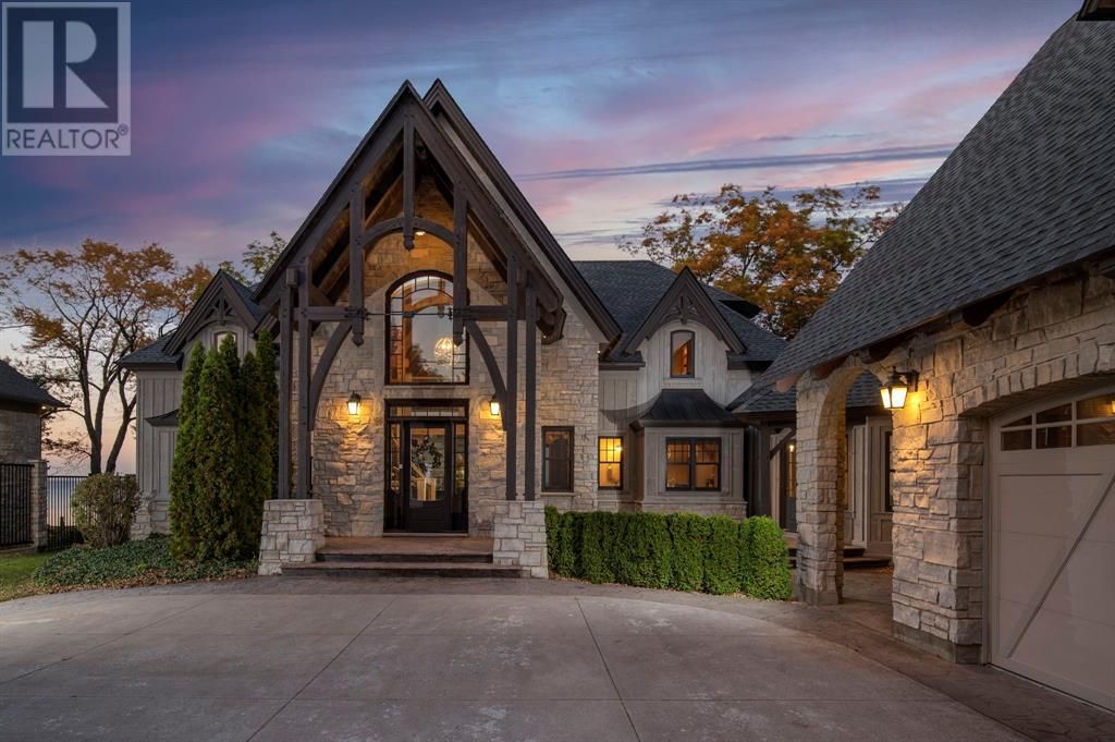7 Reasons to Buy Real Estate in St. Clair Township 