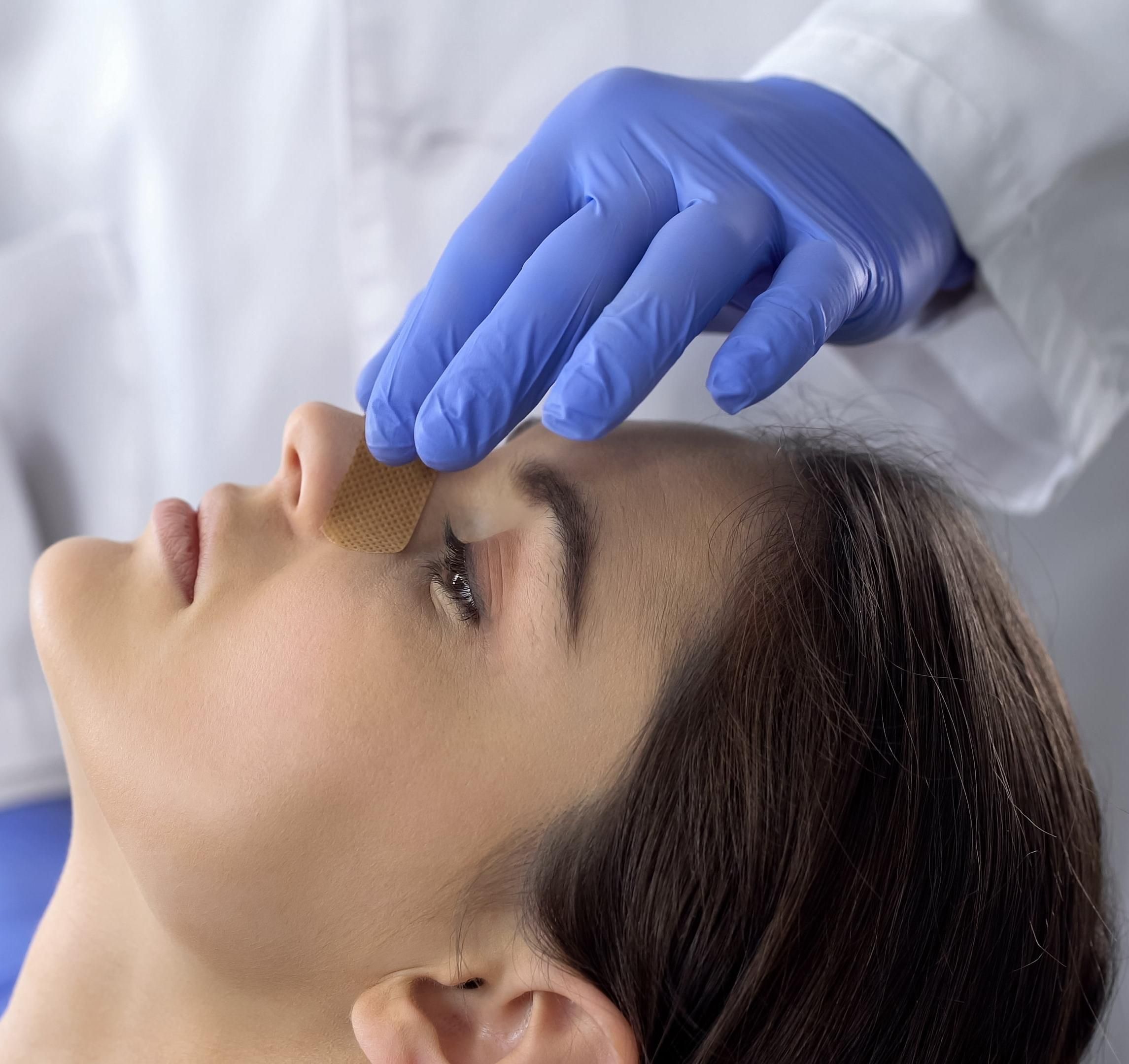 Non-Surgical vs. Surgical Rhinoplasty in Islamabad: Which is Right for You?