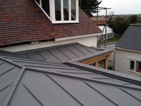 Roofing Systems Market: Size, Share, and Competition 