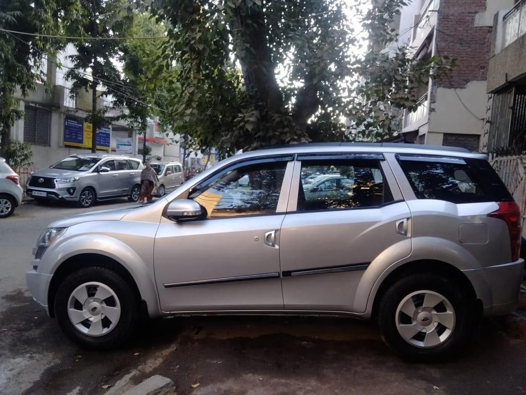 Self drive car in Srinagar 