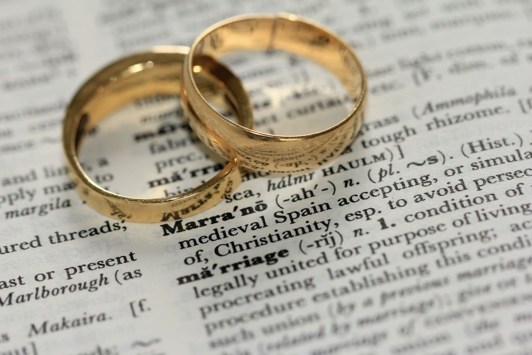 How to Connect With Your Spouse in a Time of Crisis