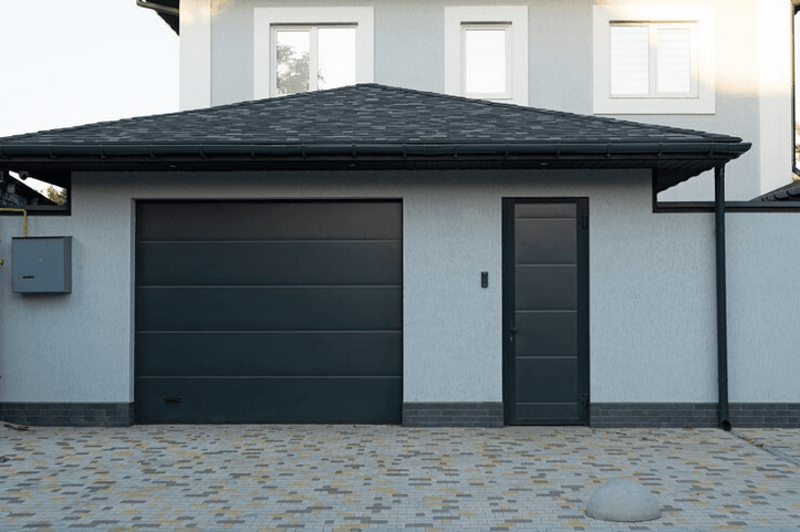 The Beauty of Louver Doors: Transforming Your Home's Aesthetics

