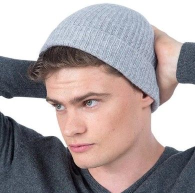 A Complete Guide to Choosing a Cashmere Hat for Men